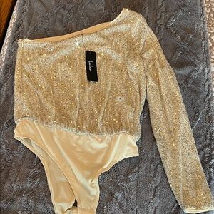 Lulu's Champagne Sequin One-Shoulder Bodysuit